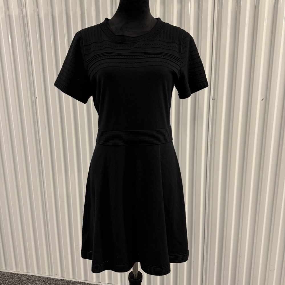 Loft Women’s Black Knit Short Sleeve Knee Length Dress Size Medium